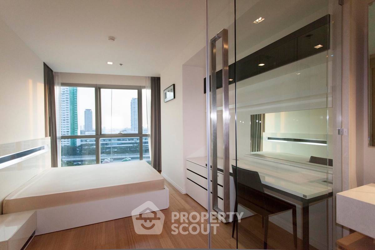 picture 1-BR Condo at The River Condominium near BTS Saphan Taksin (ID 565327) - 4/9