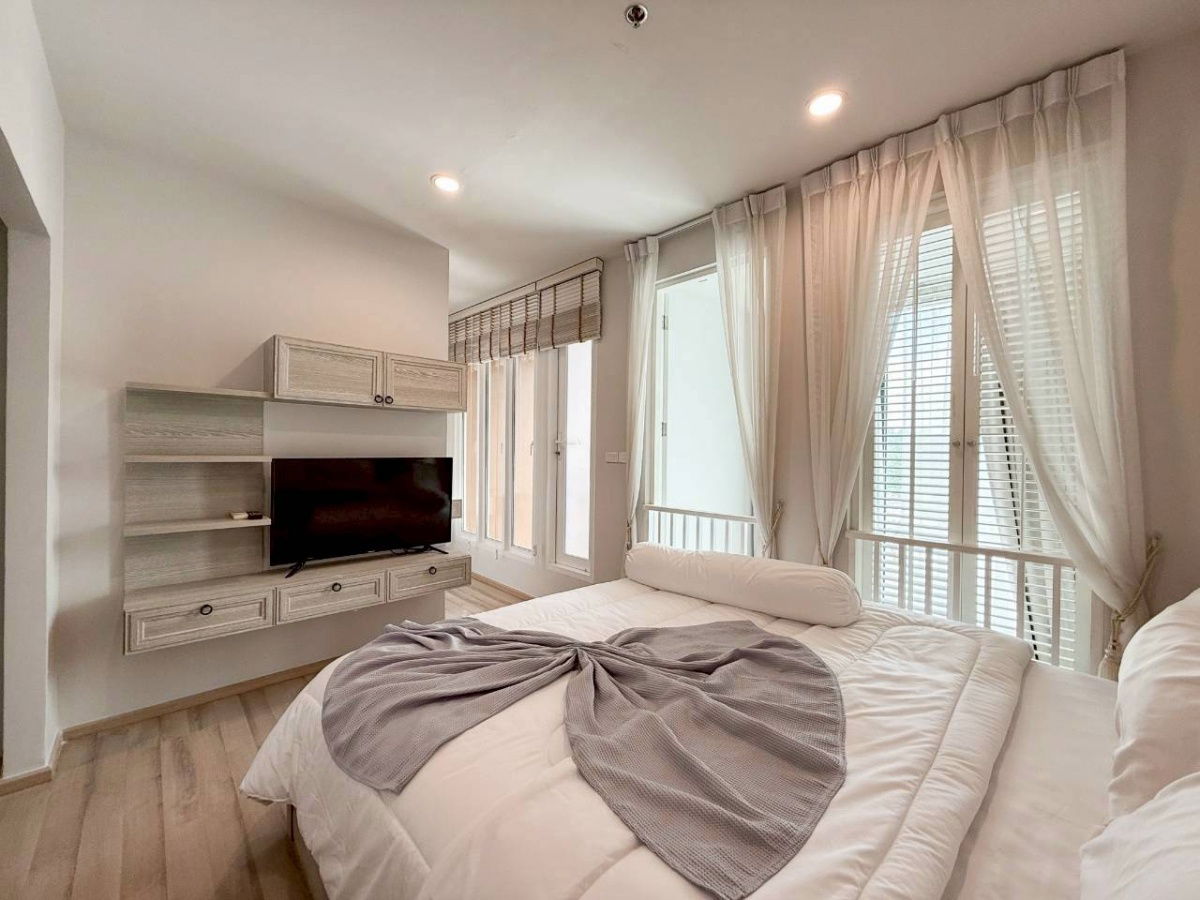 รูป ภูเก็ต ห้องใหญ่ Duplex แบบ 2 ชั้น The Base Height ได้ Yield สบายๆ - รูปที่ 1/11