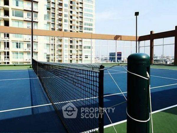 picture 2-BR Condo at The Emporio Place near BTS Phrom Phong (ID 1866097) - 2/18