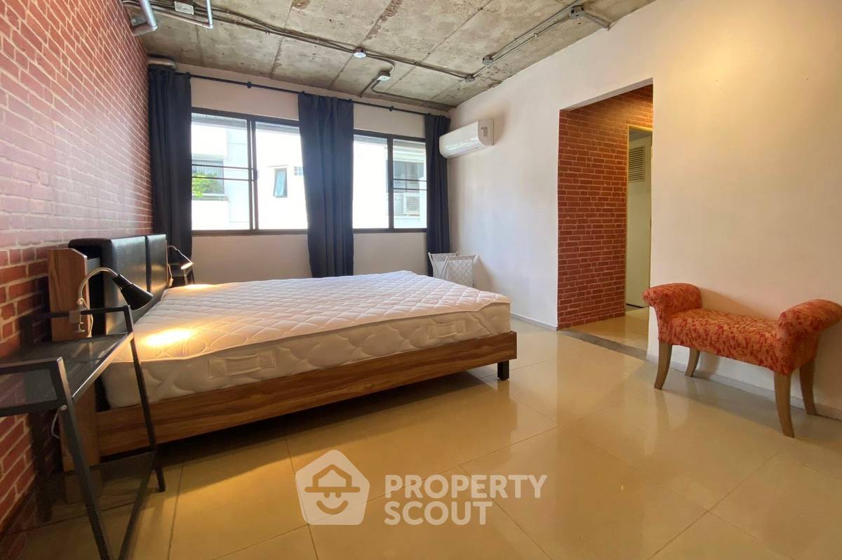 picture 2-BR Condo at Beverly Tower near ARL Makkasan (ID 512398) - 7/18