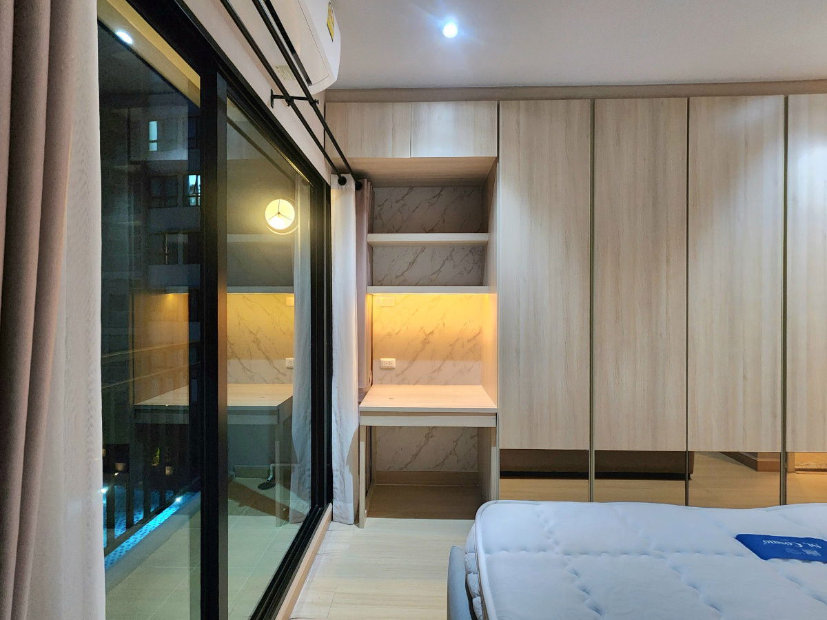 picture Reduced price** Sale / For rent Supalai City Resort Rama 8 **Real room, real picture** 2 bedrooms, 75 square meters, pool view SNS027 - 66/86
