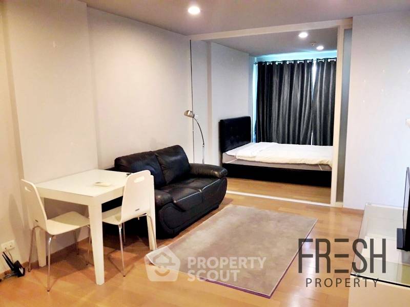 รูป คอนโด 1-ห้องนอน ที่ ไฮฟ์ สุขุมวิท 65 ใกล้ BTS เอกมัย (ID 884587) - รูปที่ 3/6