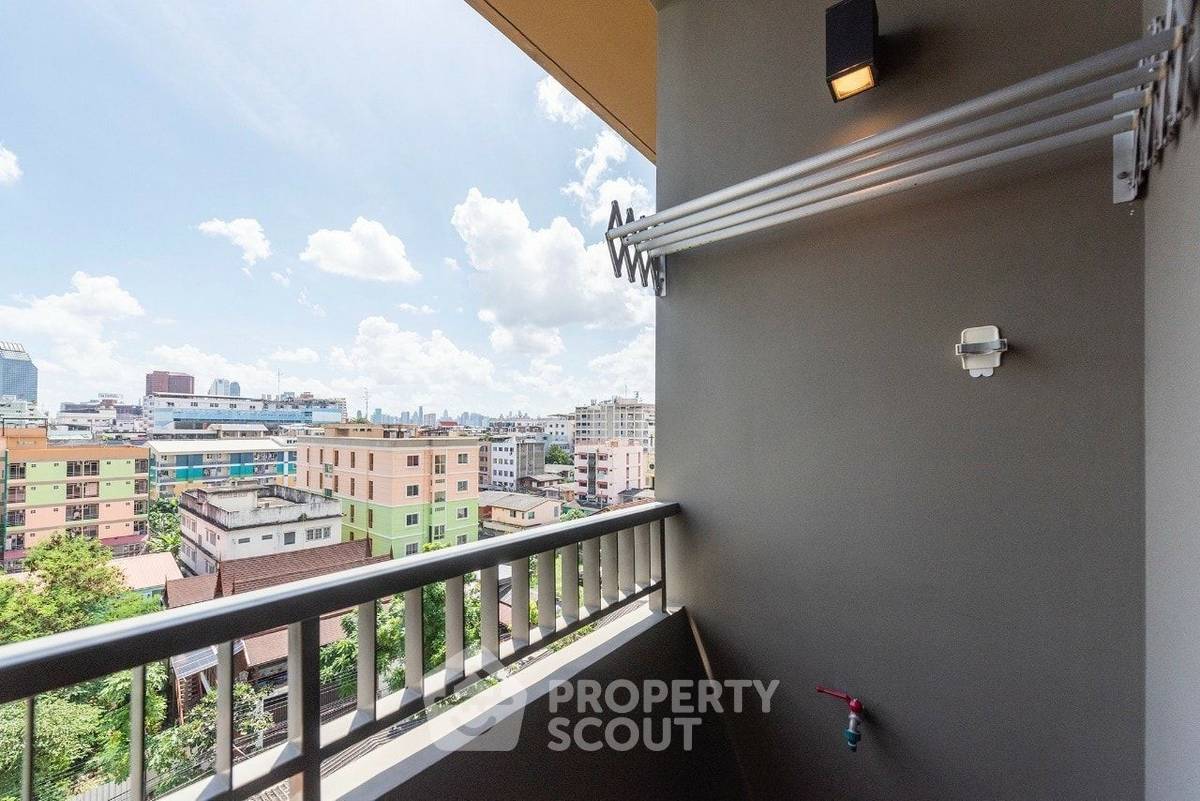 picture 1-BR Condo at Metro Luxe Ratchada near MRT Huai Khwang (ID 2297060) - 10/20