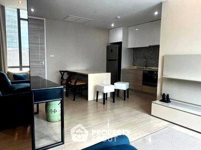 Condos for rent : 1-BR Condo At The Room Sukhumvit 21 Near MRT Sukhumvit (ID 882491)