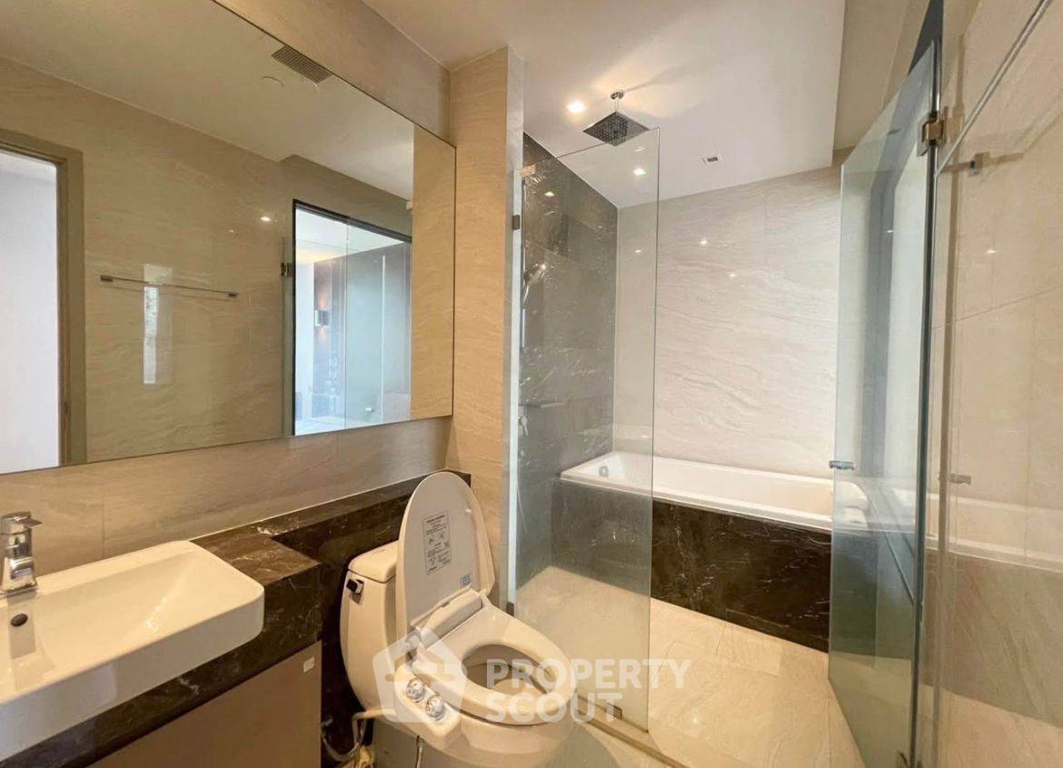 picture 2-BR Condo at Ashton Silom near BTS Chong Nonsi (ID 2060401) - 11/16