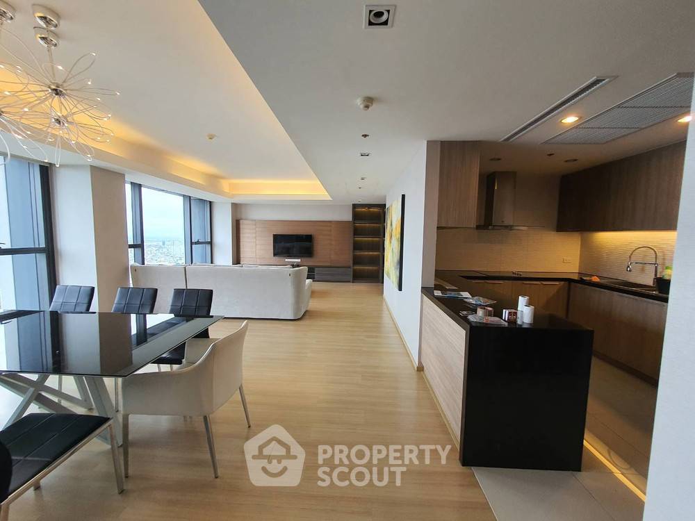 picture 3-BR Condo at The Met Sathorn near BTS Chong Nonsi (ID 373943) - 12/14