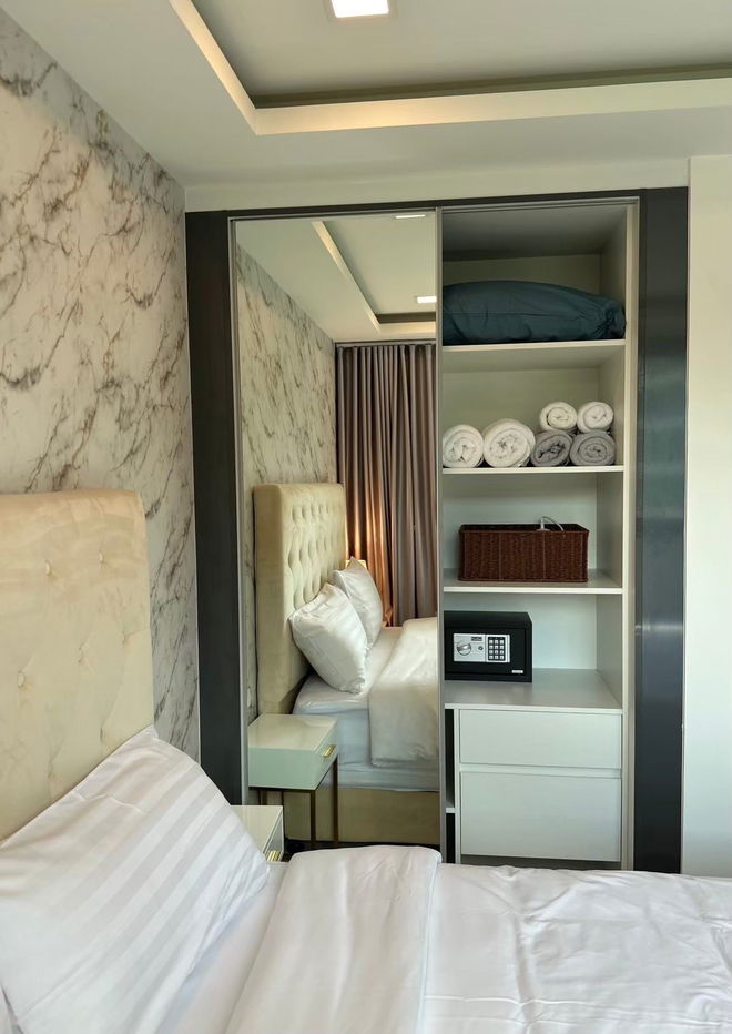 รูป For rent Arcadia Center Suites | Rent  13,000/month  1 Bedroom, 1 Bathroom + Living room  28 sq.m. | Fully furnished - รูปที่ 2/16