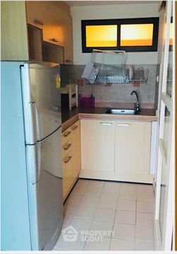 1-BR Condo at Lumpini Ville Phahol-Suthisarn near BTS Saphan Khwai (ID 577490)