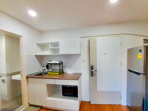📢 Condo for Sale: Lumpini Place Bangna KM.3 | Corner Unit, Fully Furnished, Next to Central Bangna