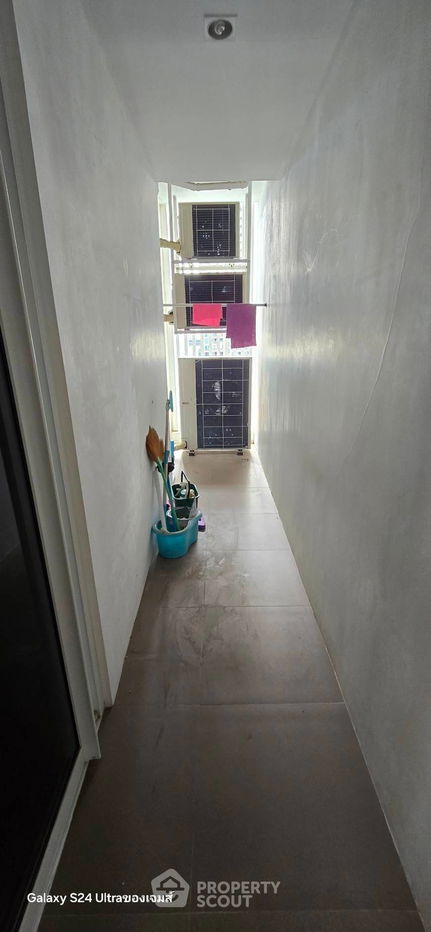 picture 2-BR Condo at The Room Sathorn near BTS Saint Louis (ID 2287201) - 2/9