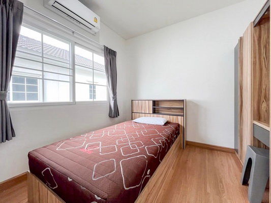รูป [ให้เช่า] หมู่บ้าน โกลเด้น นีโอ สาทร / 3 ห้องนอน 3 ห้องน้ำ / 42 ตรว. 165 ตรม. **55,000** บ้านแฝดหลังมุม เพียง 15 นาทีจากสาทร - รูปที่ 11/15