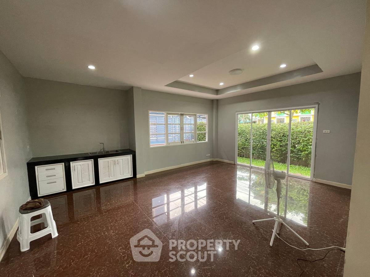 รูป บ้าน 4-ห้องนอน ที่ บ้านเปี่ยมภิรมย์ ใน สะพานสูง (ID 2095174) - รูปที่ 21/36