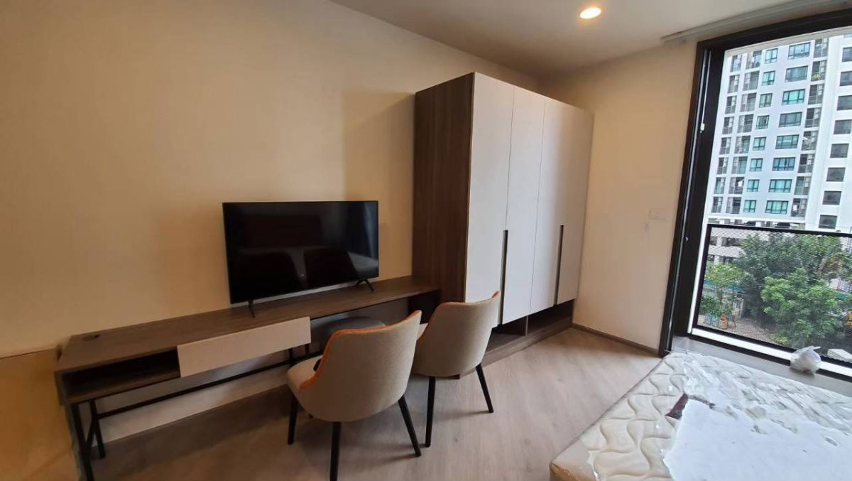 picture SALE !!! Condo at The Base Saphanmai in Anusawari by Owner - 1/13