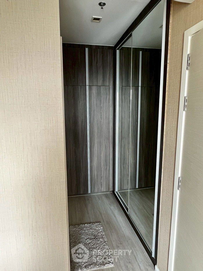picture 1-BR Condo at Quinn Condo Ratchada 17 near MRT Sutthisan (ID 2296183) - 7/13
