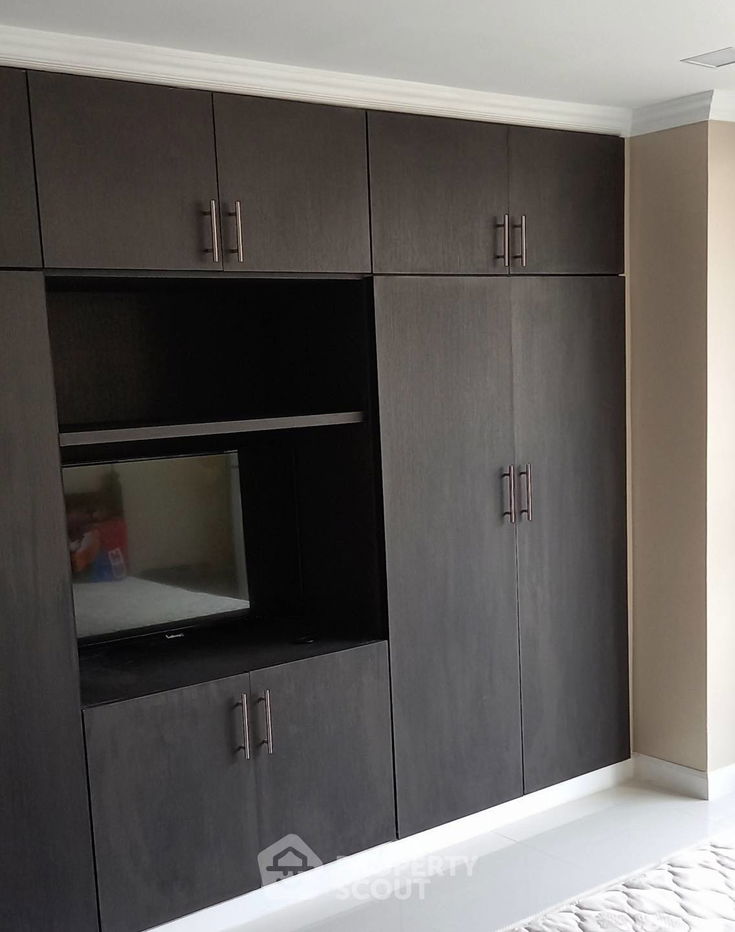 picture 3-BR Condo at D.S. Tower 2 Sukhumvit 39 Condominium near MRT Sukhumvit (ID 1512224) - 6/14
