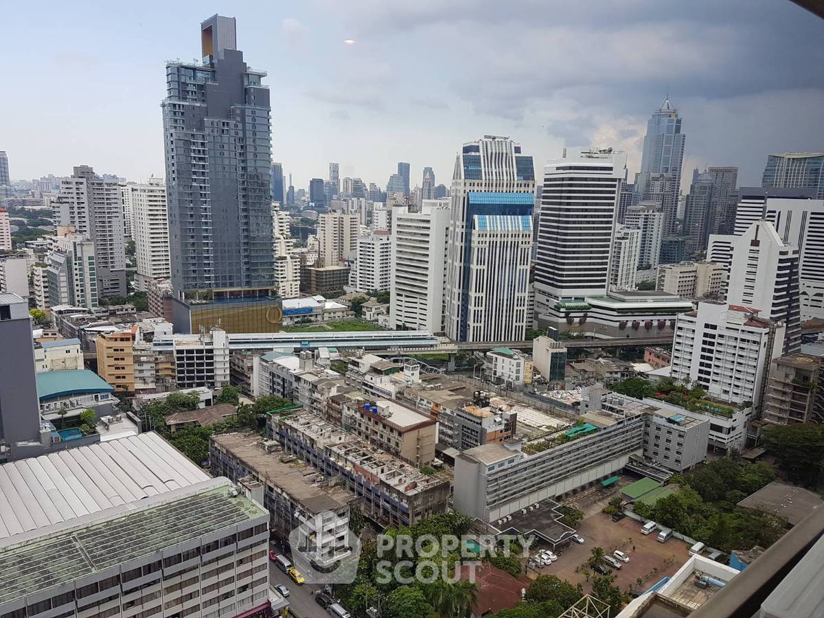 รูป คอนโด 1-ห้องนอน ที่ สุขุมวิท สวีท คอนโดมิเนียม ใกล้ BTS นานา (ID 515112) - รูปที่ 7/8
