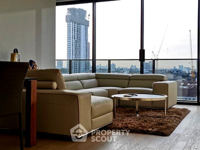 Condos for sale Middle Sukhumvit : 2-BR Condo at Tela Thonglor near BTS Thong Lor (ID 512597)