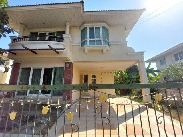 picture FOR RENT  HOUSE PROPERTY  25000 BAHT per MONTH - 1/8