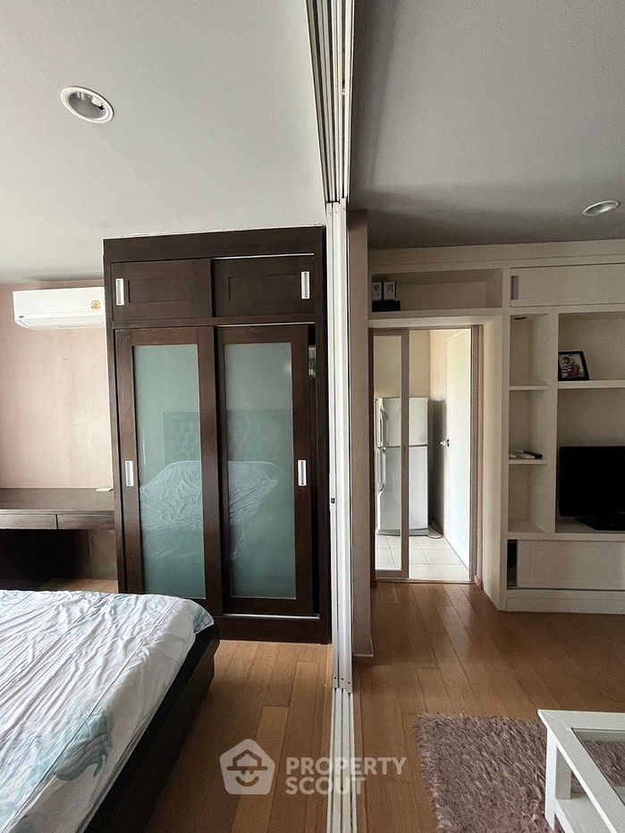 รูป คอนโด 1-ห้องนอน ที่ ไฮฟ์ สุขุมวิท 65 ใกล้ BTS เอกมัย (ID 551973) - รูปที่ 10/12