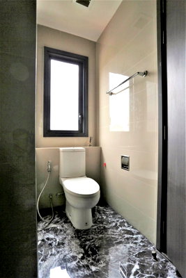 Condos for rent : Condo For Rent Edge Sukhumvit 23 (E6809017) ID Line : @condo101