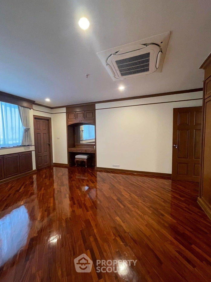 รูป คอนโด 3-ห้องนอน ที่ ร่วมสุข คอนโดมิเนียม ใกล้ BTS ทองหล่อ (ID 2001800) - รูปที่ 15/17