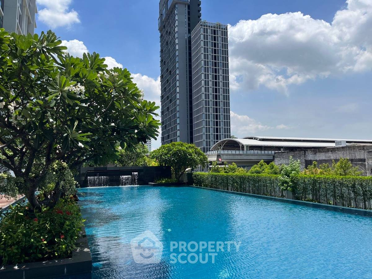 รูป คอนโด 2-ห้องนอน ที่ เดอะ รูม สุขุมวิท 62 ใกล้ BTS ปุณณวิถี (ID 596362) - รูปที่ 8/12