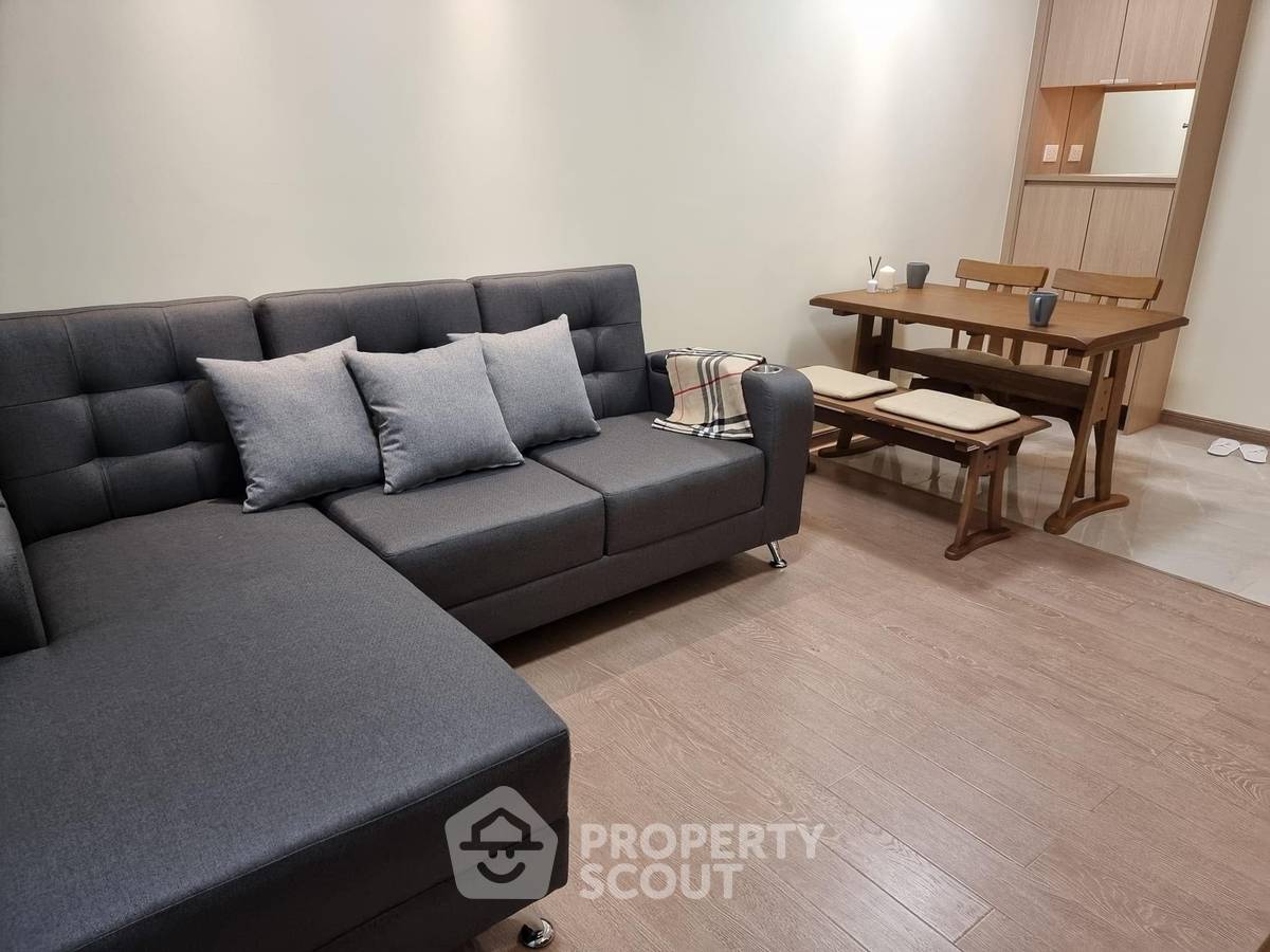 รูป คอนโด 1-ห้องนอน ที่ รีเกิล สาทร - นราธิวาส ใกล้ ถนนนราธิวาสราชนครินทร์ (ID 1446013) - รูปที่ 6/10