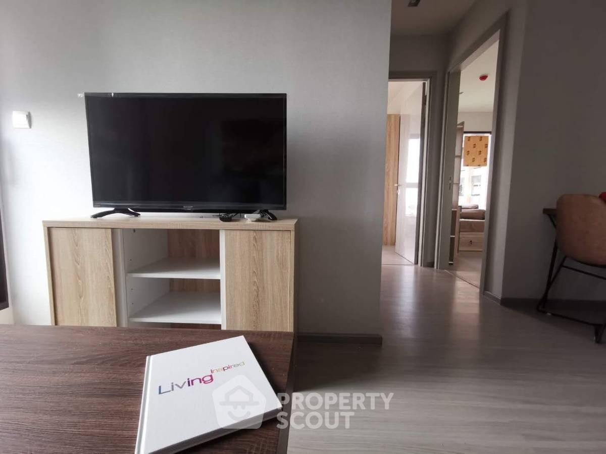 picture 2-BR Condo at Life Sukhumvit 62 near BTS Bang Chak (ID 994095) - 5/9