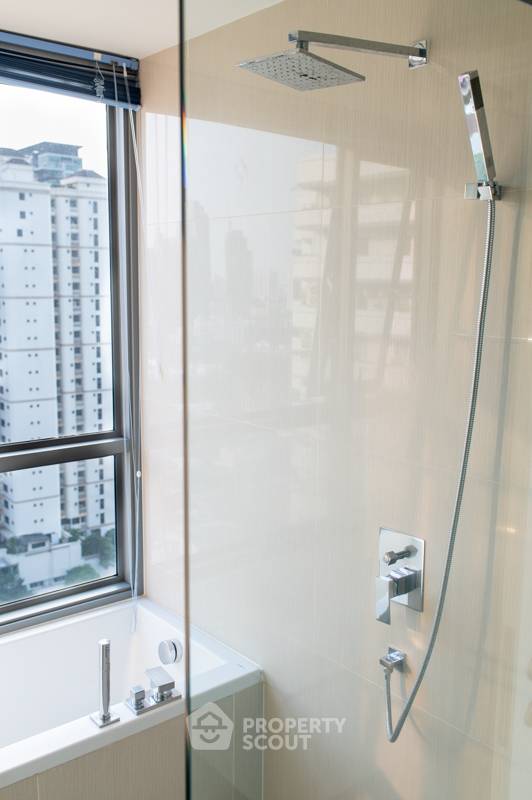 picture 2-BR Condo at H Sukhumvit 43 near BTS Phrom Phong (ID 390221) - 11/12