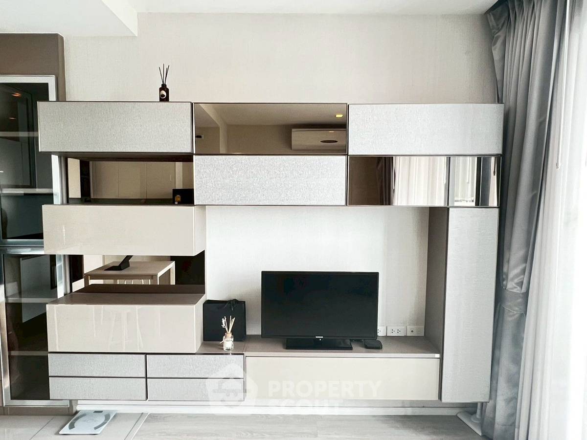 picture 1-BR Condo at Quinn Condo Ratchada 17 near MRT Sutthisan (ID 2296183) - 13/13