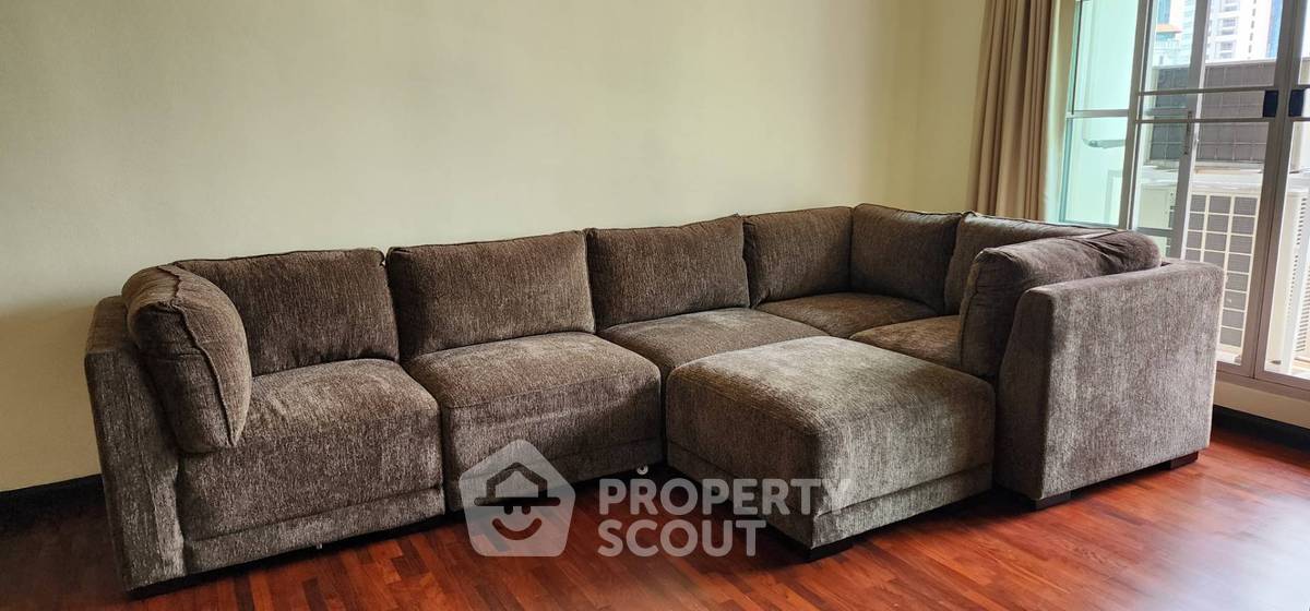 picture 3-BR Condo at Citi Smart Sukhumvit 18 near BTS Asok (ID 1988261) - 9/20