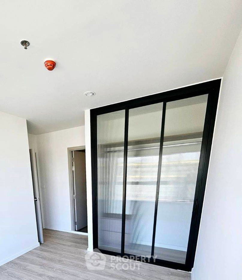 picture 2-BR Condo at The Parkland Charan - Pinklao near MRT Bang Yi Khan (ID 2295180) - 3/6