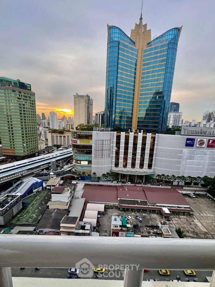 picture 2-BR Condo at Las Colinas near BTS Asok (ID 1871330) - 14/22