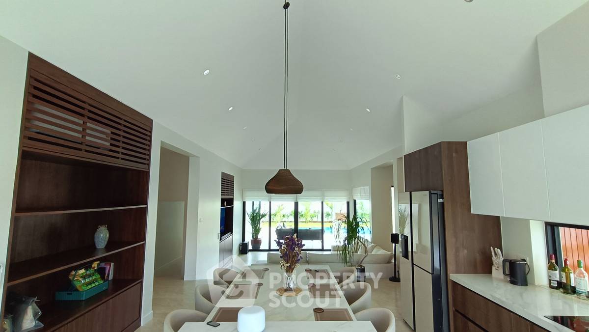 รูป วิลล่า 3-ห้องนอน ใน วังก์พง (ID 2257142) - รูปที่ 15/39