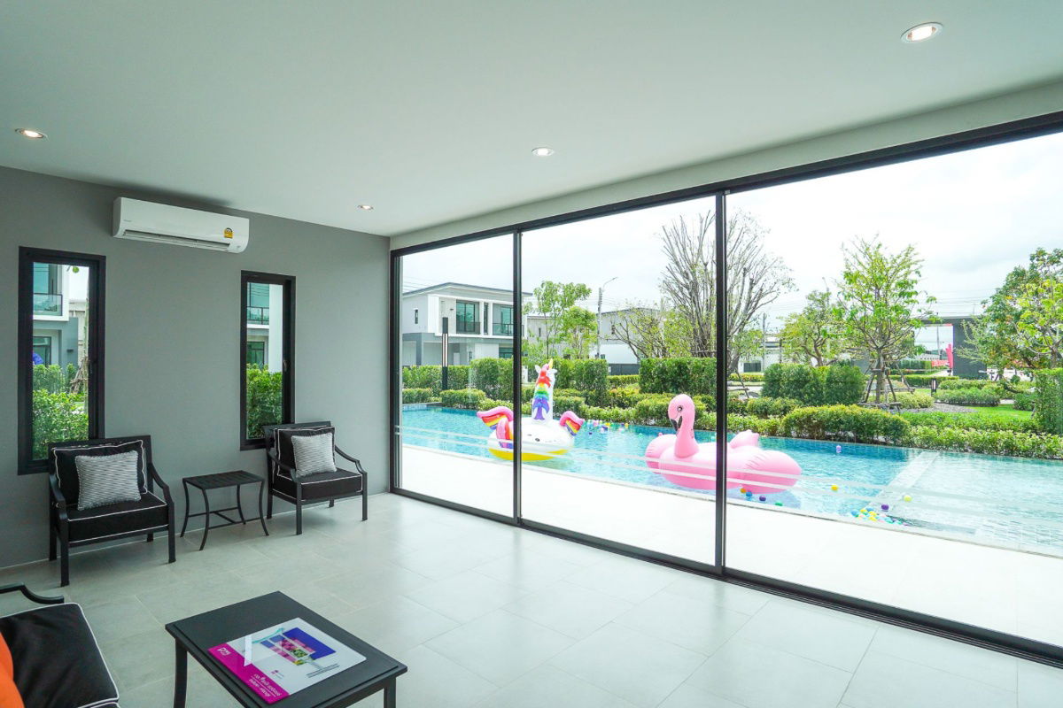 picture Special price only now 5.49 million baht.* - 11/11
