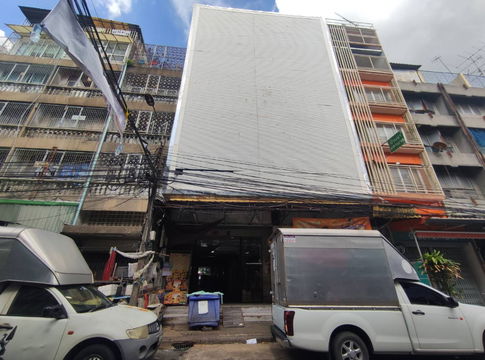 ขายอาคาร 7 ชั้น และอาคารพาณิชย์ 4 ชั้นครึ่ง 2 คูหา ติดตลาดมหานาค ถนนหลานหลวง
