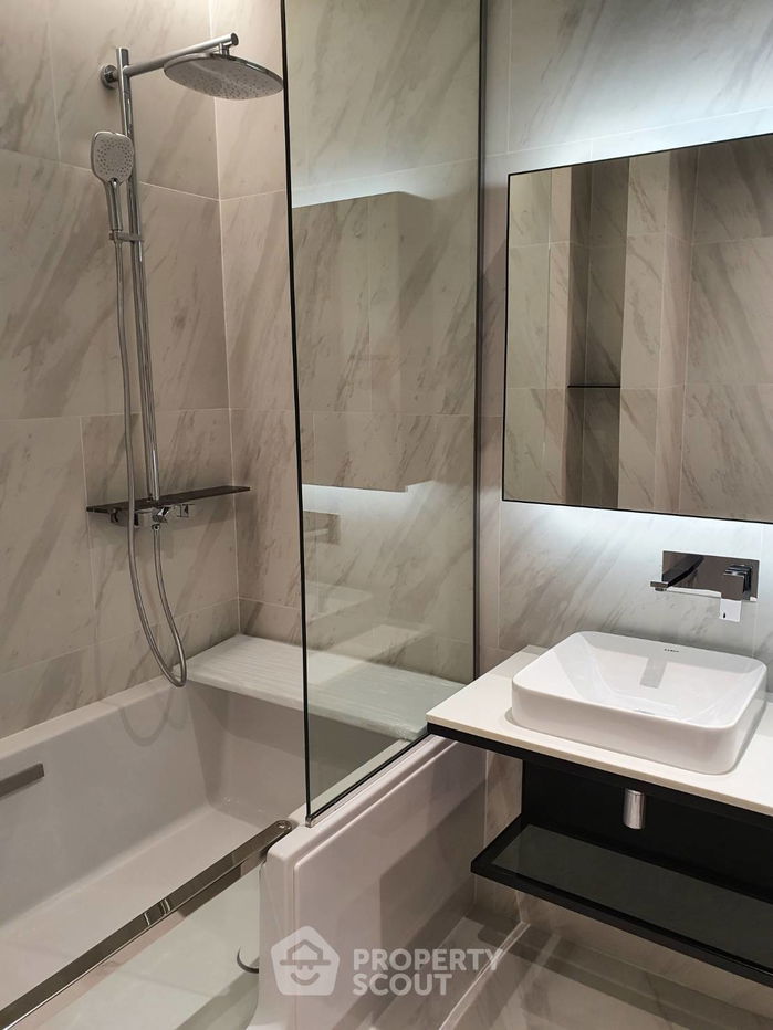 picture 1-BR Condo at The Room Sukhumvit 38 near BTS Ekkamai (ID 449844) - 8/8