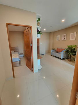 Condo for rent 2 bed 1 bathroom