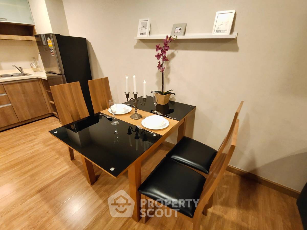 รูป คอนโด 1-ห้องนอน ที่ ดิ แอลโคฟ สุขุมวิท 49 ใกล้ BTS พร้อมพงษ์ (ID 890019) - รูปที่ 5/23