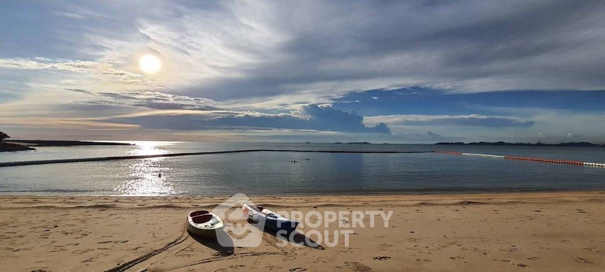 picture 2-BR Condo at The Sanctuary Wongamat close to Sanctuary of Truth (ID 2294864) - 9/10