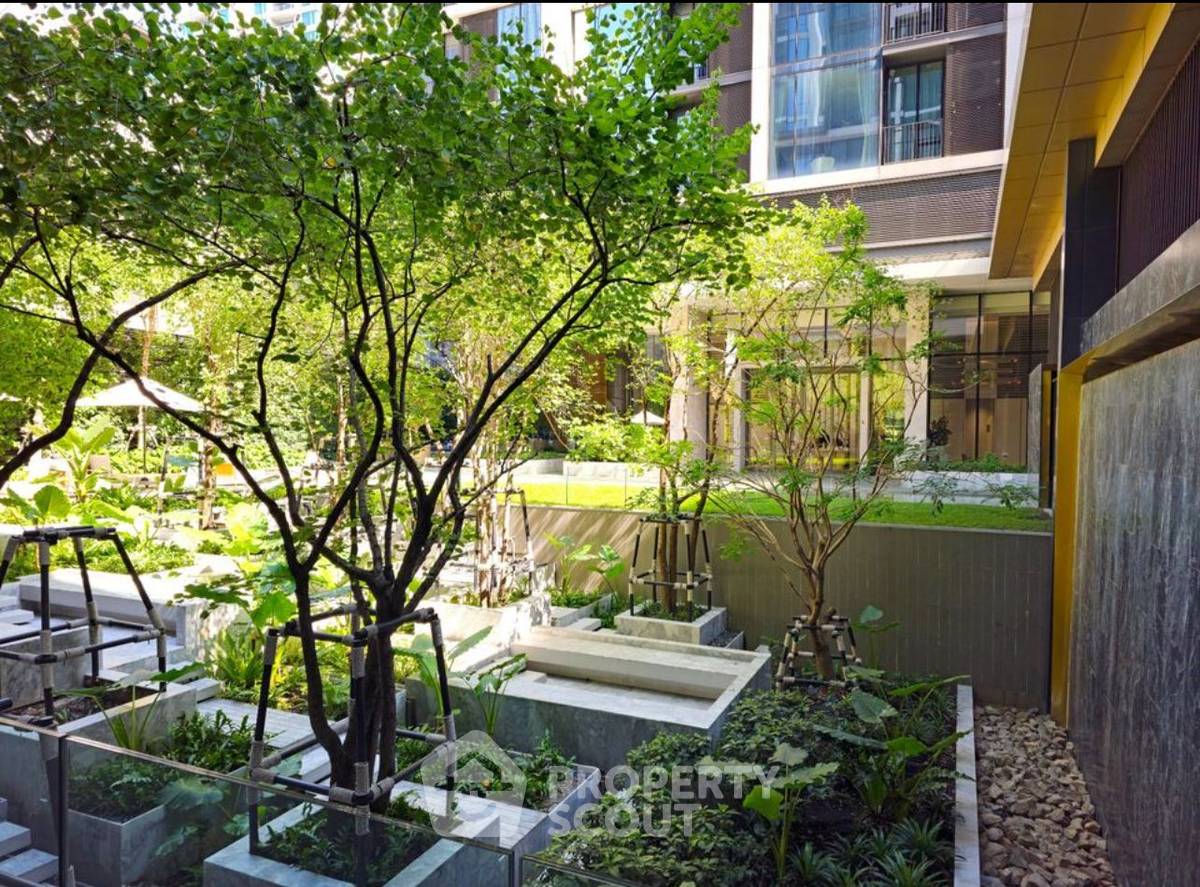 picture 2-BR Condo at 28 Chidlom near BTS Chit Lom (ID 1433063) - 7/9