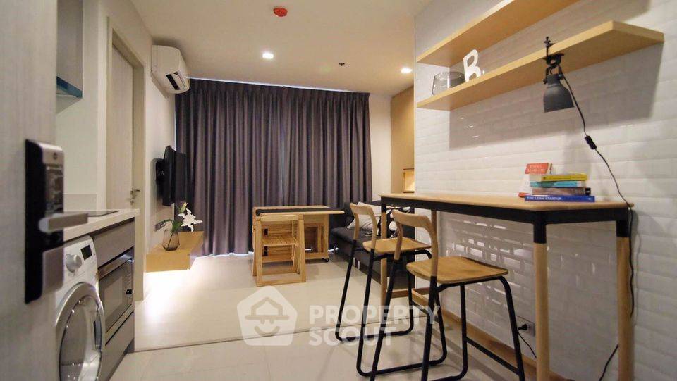 รูป คอนโด 1-ห้องนอน ที่ ริทึ่ม สุขุมวิท 36-38 ใกล้ BTS ทองหล่อ (ID 1818967) - รูปที่ 2/7