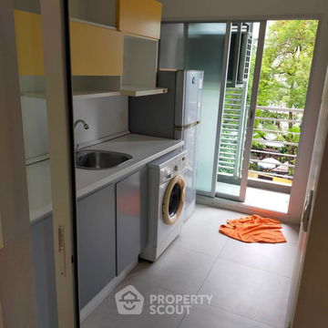 1-BR Condo at The Room Ratchada-Ladprao near MRT Ratchadaphisek (ID 562344)