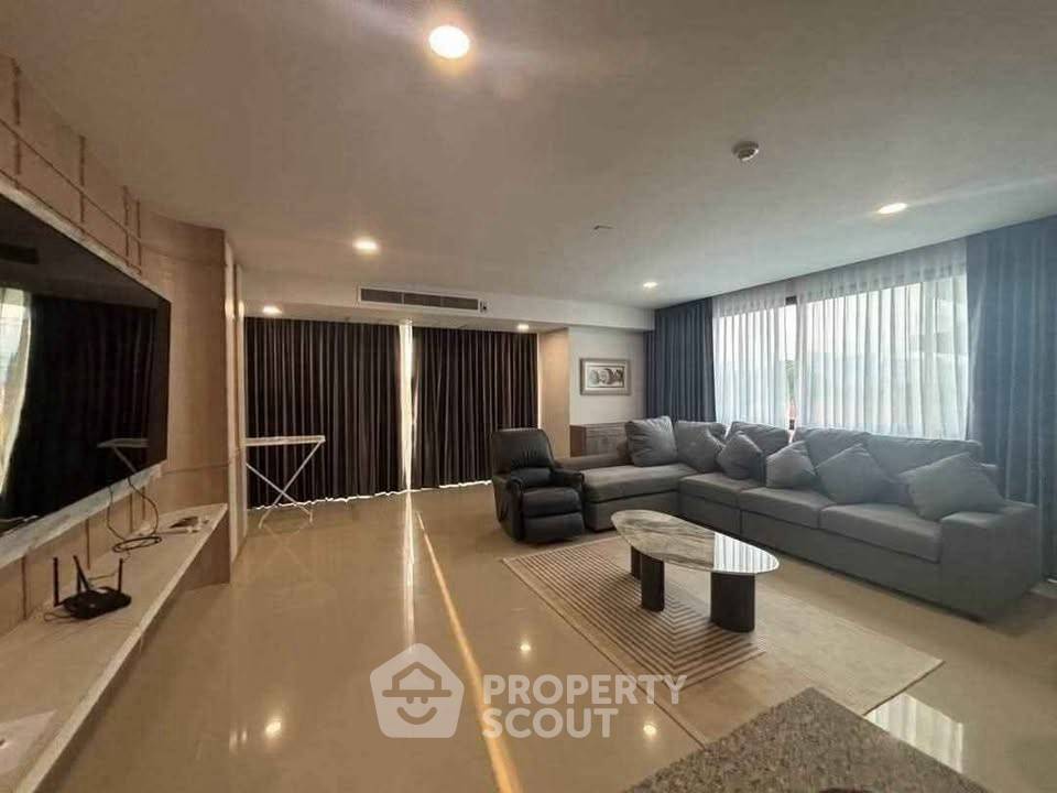 picture 2-BR Condo at Gardenia Pattaya close to Pattaya (ID 2285494) - 1/14