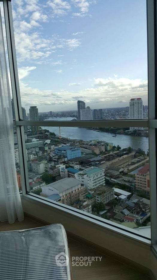 รูป คอนโด 1-ห้องนอน ที่ ริธึ่ม สาทร ใกล้ BTS สะพานตากสิน (ID 480179) - รูปที่ 2/7