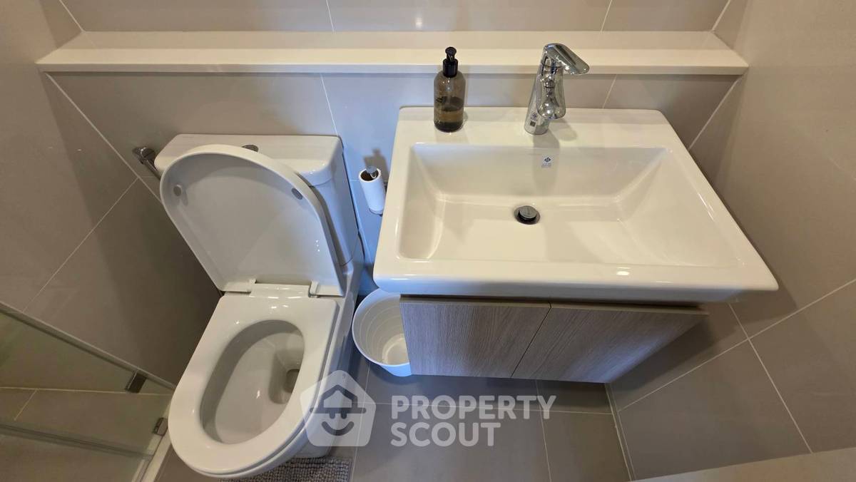 picture 1-BR Condo at LIFE Rama 4 - Asoke near MRT Queen Sirikit National Convention Centre (ID 2035304) - 8/10