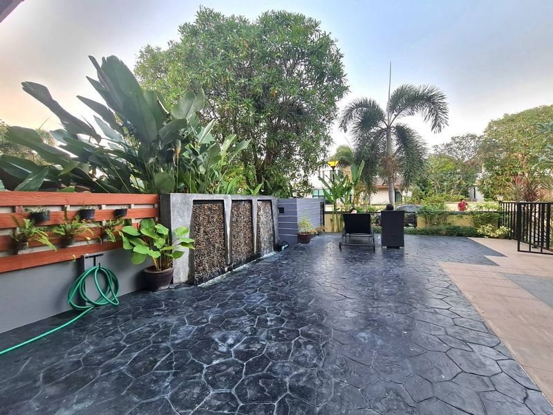 picture Two-storey detached house for sale in Horseshoe Point Village, near the edge of Map Prachan Reservoir, Pattaya, Chonburi - 15/18