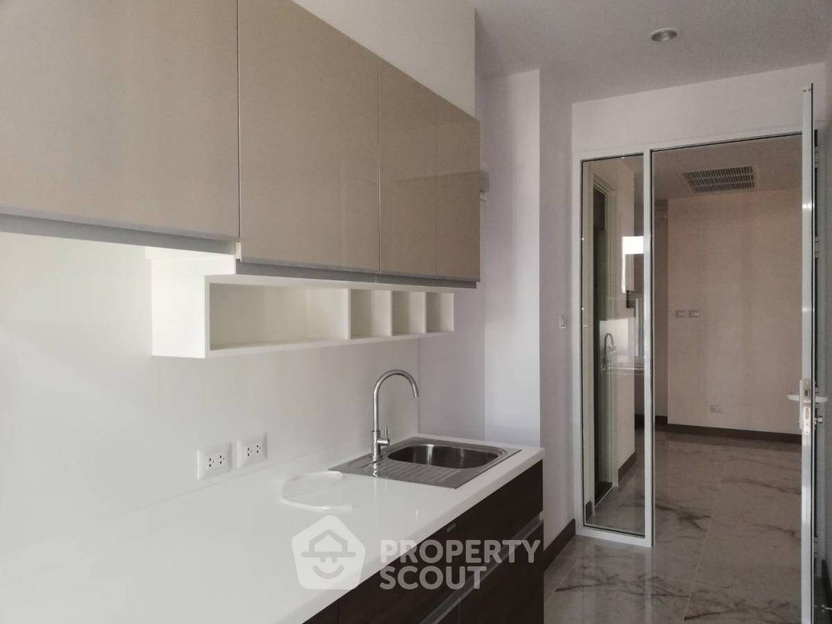 picture 2-BR Condo at Supalai Elite Surawong near MRT Sam Yan (ID 1940648) - 5/11