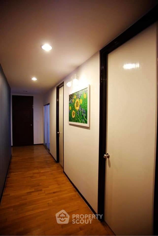 picture 2-BR Condo at Amanta Ratchada near MRT Thailand Cultural Centre (ID 514782) - 5/15