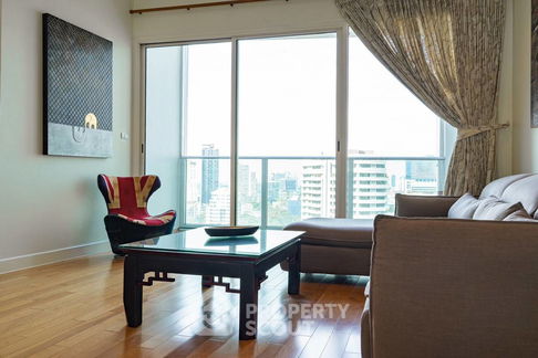 3-BR Condo at Millennium Residence @ Sukhumvit Condominium near BTS Phrom Phong (ID 2286931)